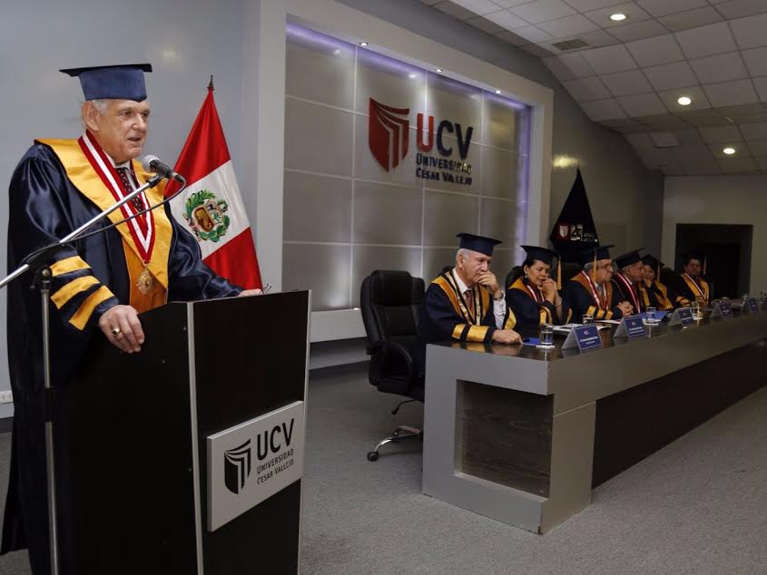 Trujillo: jurista internacional incorporado como doctor honoris causa de la UCV