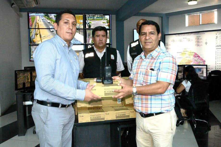 Víctor Larco: municipio recibe donación de equipos de comunicación para Seguridad Ciudadana