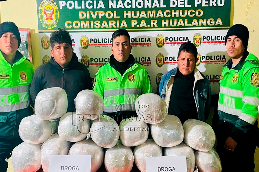 Detienen a dos sujetos con 20 kilos de marihuana en Huamachuco