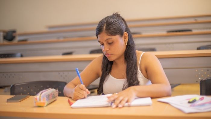 Más de 7 mil peruanos financiaron sus estudios con créditos  