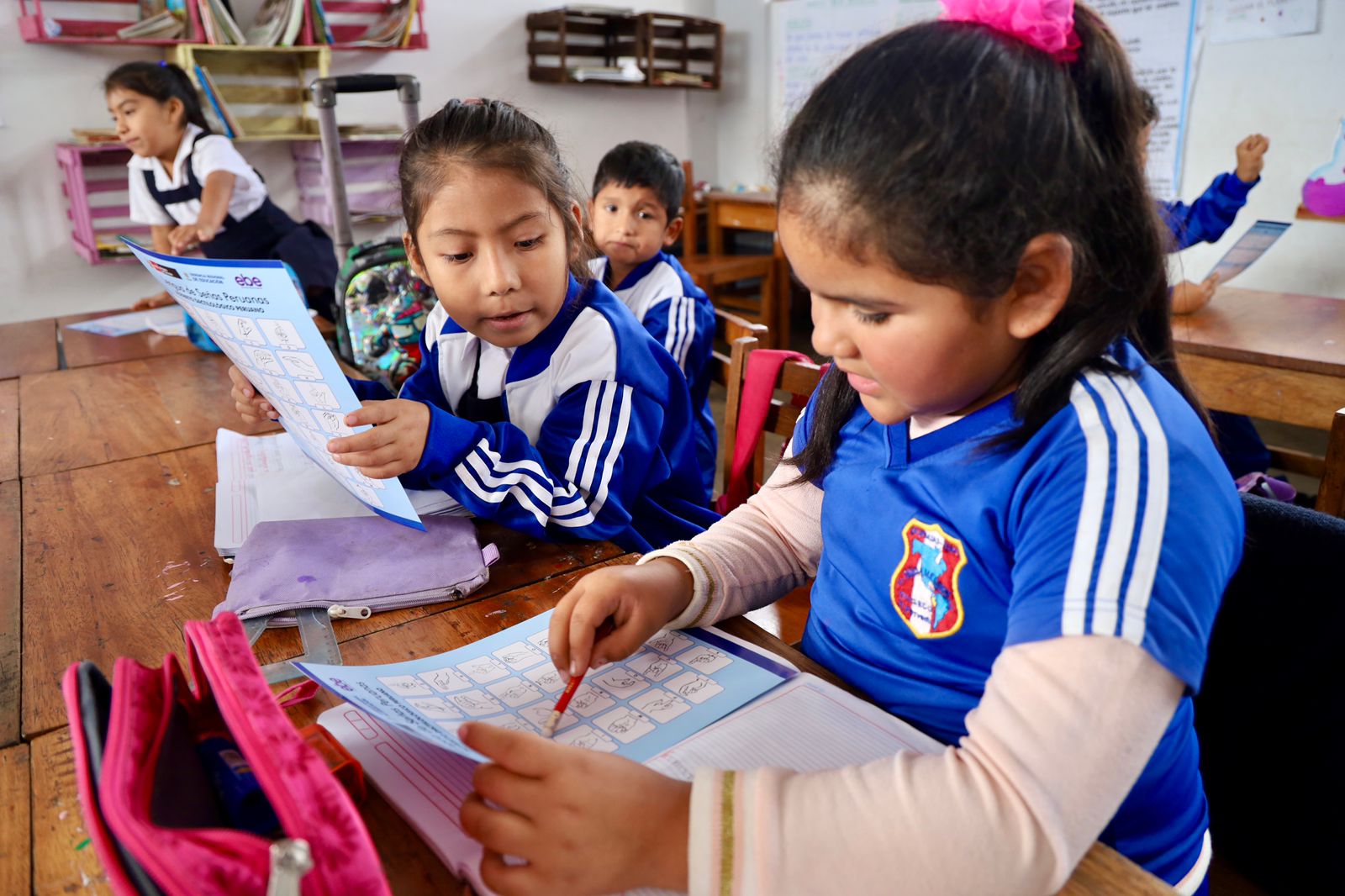 Más de 2 mil estudiantes recibirán enseñanzas de lenguajes de señas