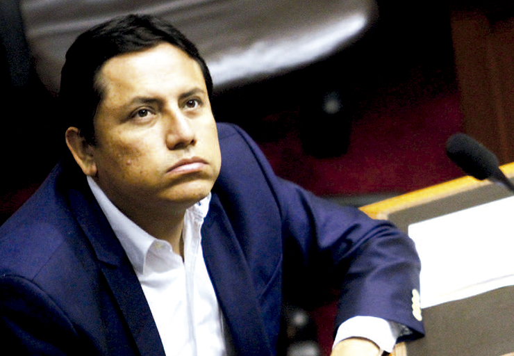 Trujillo: dan la espalda a Elías Rodríguez por no validad su cargo de secretario nacional en el APRA