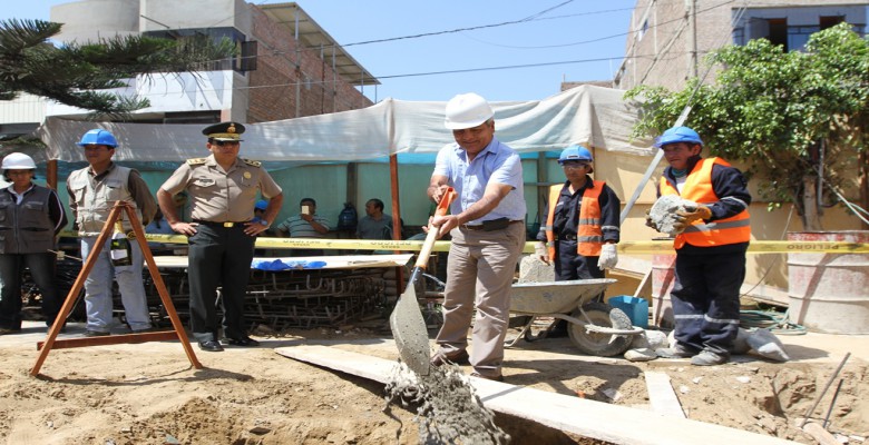 Iniciaron construcción de comisaría "Nicolás Alcázar" en El Porvenir
