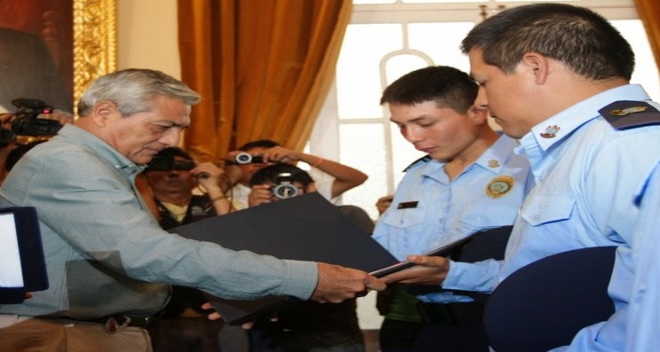  Elidio Espinoza presentará propuesta para ley que ampare trabajo de serenos