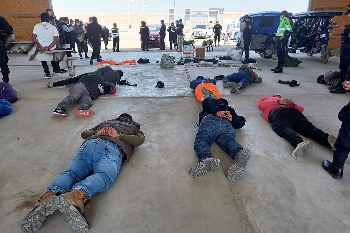 Congresista presenta proyecto de ley para expulsar a extranjeros que cometen delitos