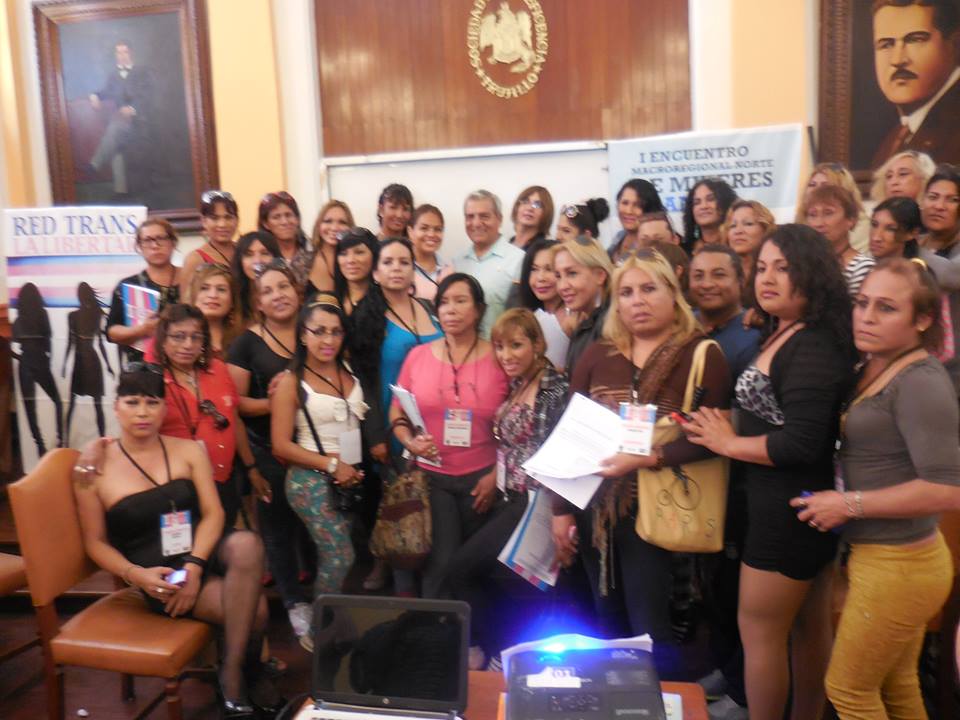 Autoridades asisten a encuentro de organizaciones de transexuales en Trujillo