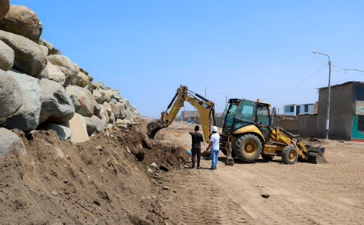 Víctor Larco: autoridades y población intensifican acciones preventivas ante posible huaico