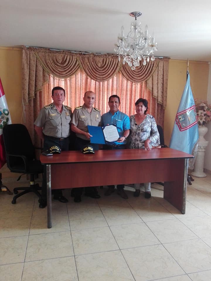 Entregan formalmente terreno para moderna comisaría de Víctor Larco