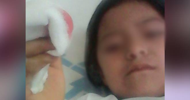 Laredo: Escolar por poco pierde el dedo en accidente dentro de colegio