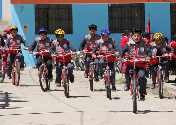 Entregaron 494 bicicletas para llegar a la escuela en provincia Sánchez Carrión
