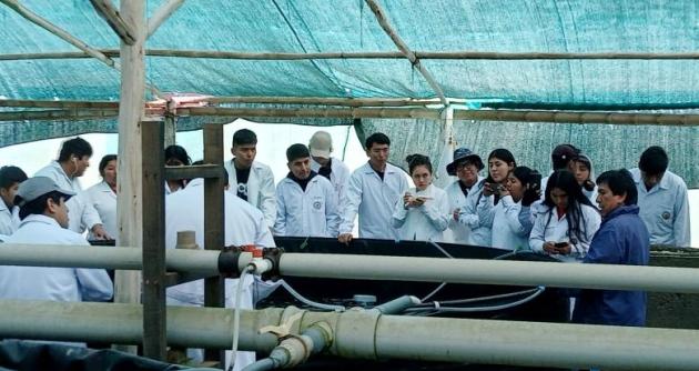 Capacitan a cerca de 5000 pescadores artesanales y acuicultores en el primer semestre del 2025