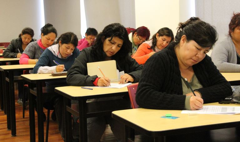 Docentes trujillanos solicitan reconsideración de prueba para nombramiento