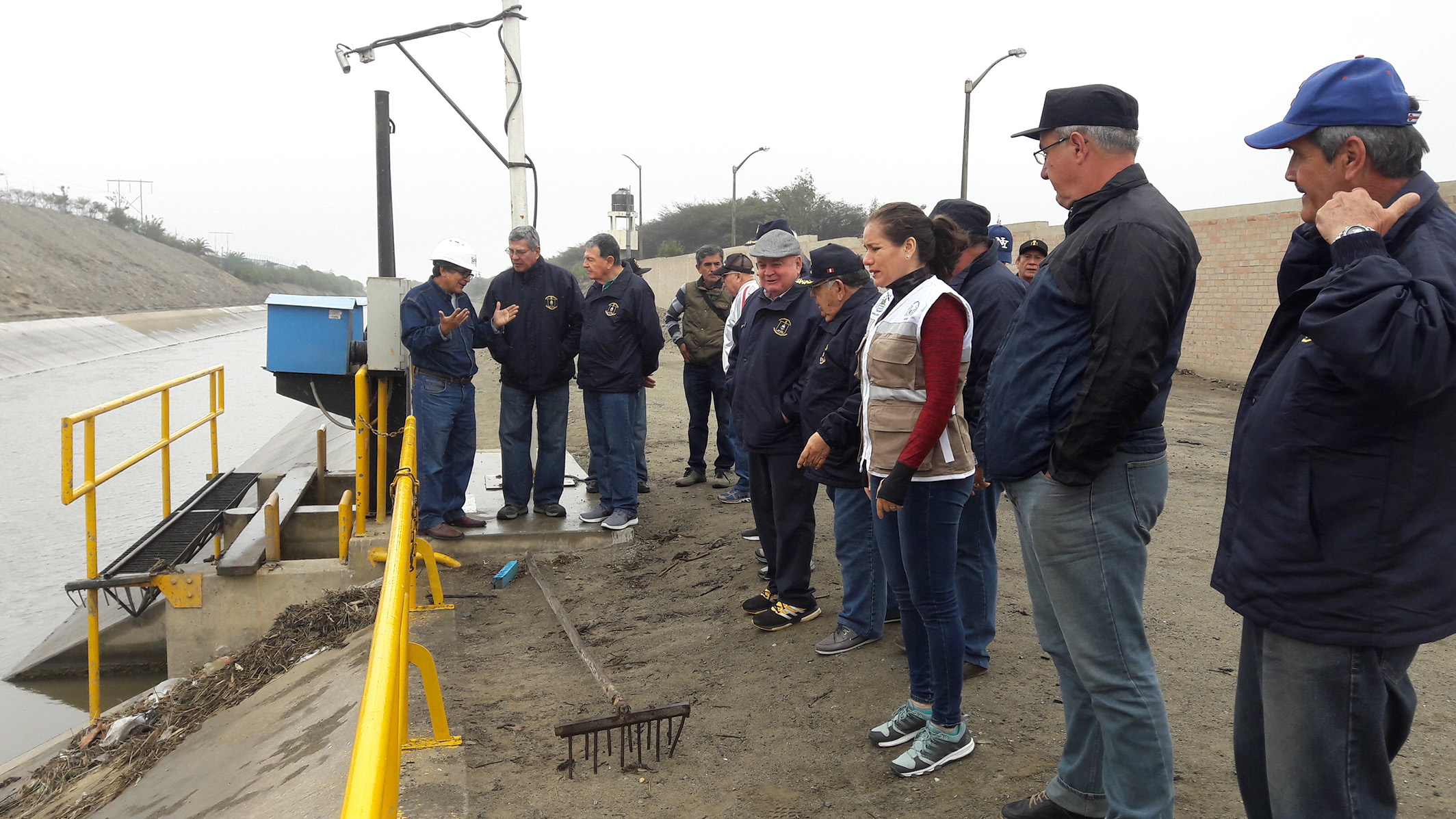 La Libertad: ex oficiales de la Marina de Guerra visitan Chavimochic