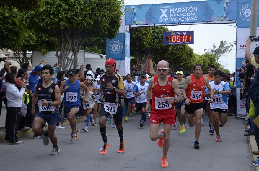 Más de 500 atletas del mundo participaron en la X Maratón Internacional de Pacasmayo
