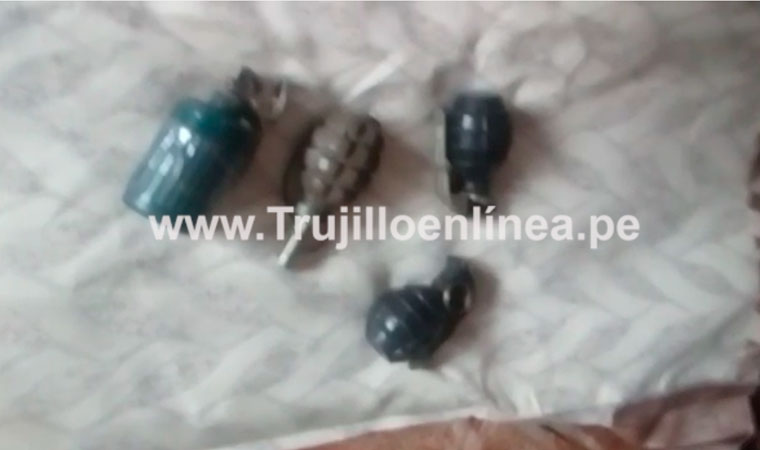 La Libertad: delincuentes muestran arsenal en vídeo y lo envían por Whatsapp a víctima