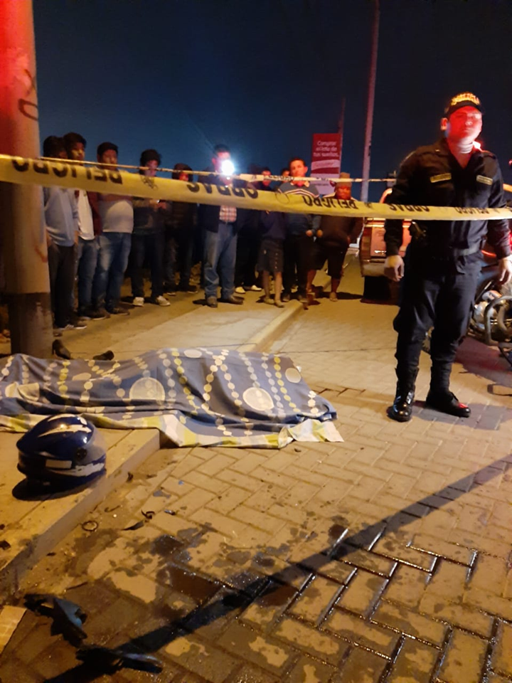 Moche: albañil muere tras estrellar su motocicleta contra un poste