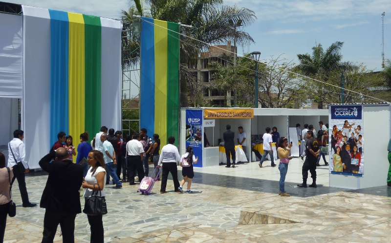 Se inició VII Feria del Libro de Nuevo Chimbote