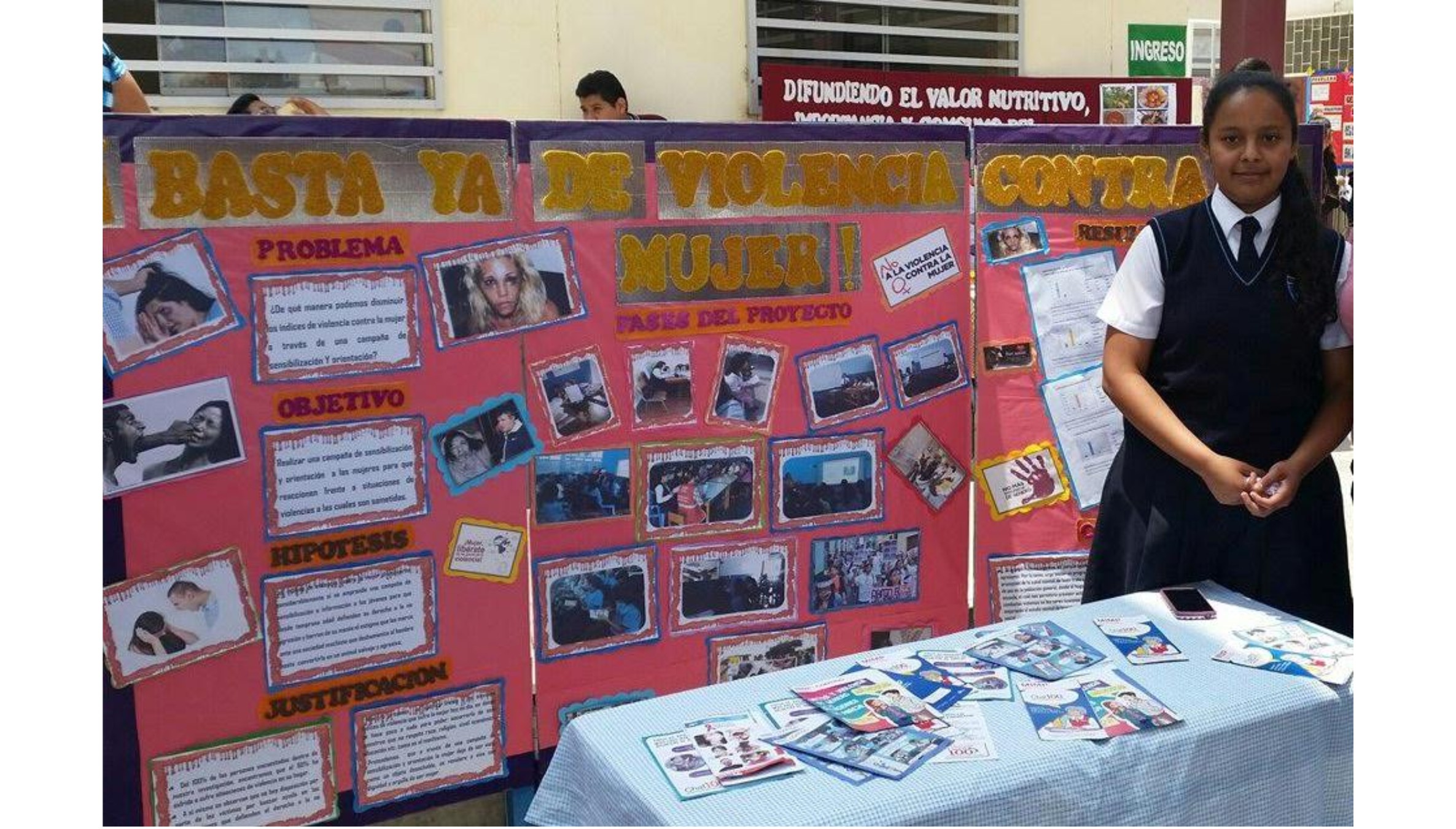 I.E." Javier Heraud" de Trujillo presente en feria de ciencias 2016