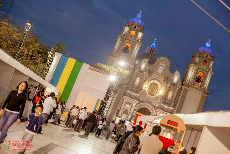 Feria de Libro de Nuevo Chimbote 2014 culmina domingo 14 de diciembre