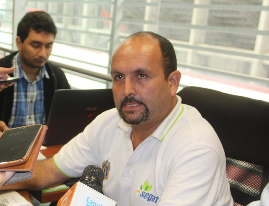 Gerente del Segat dice que con tercerización se acabará robo de combustible