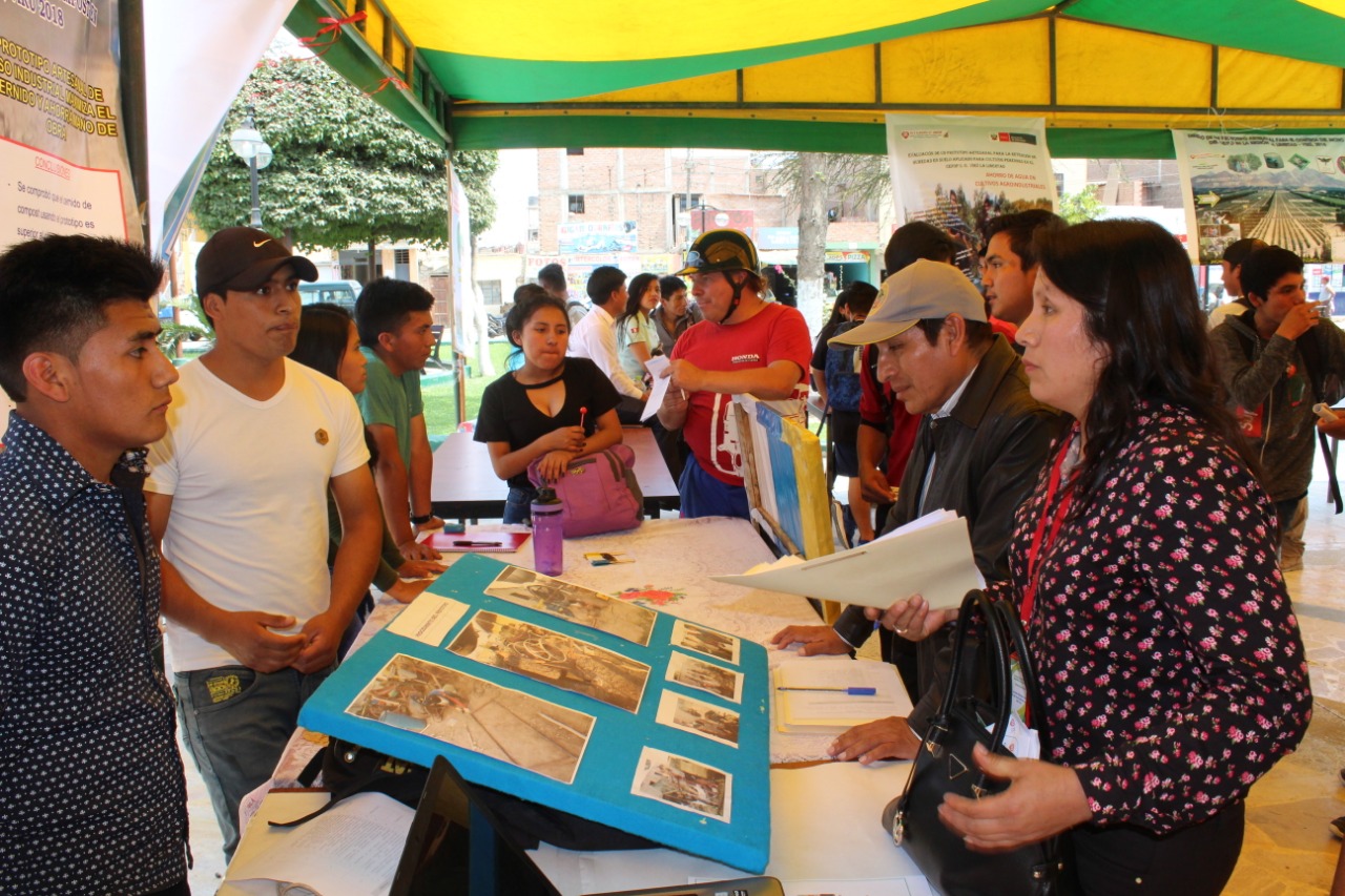 Virú: Fe y Alegría realizó feria de investigación