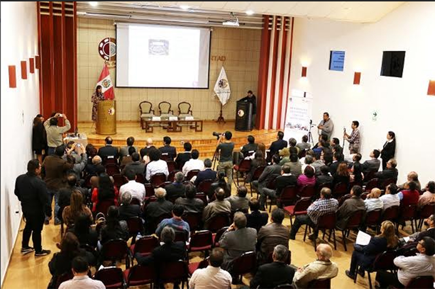 Candidatos a la alcaldía provincial se pronuncian sobre transporte público en Trujillo