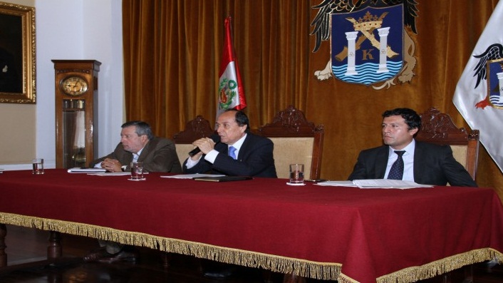 Exhortan a vecinos a cumplir sus obligaciones tributarias en favor de la ciudad