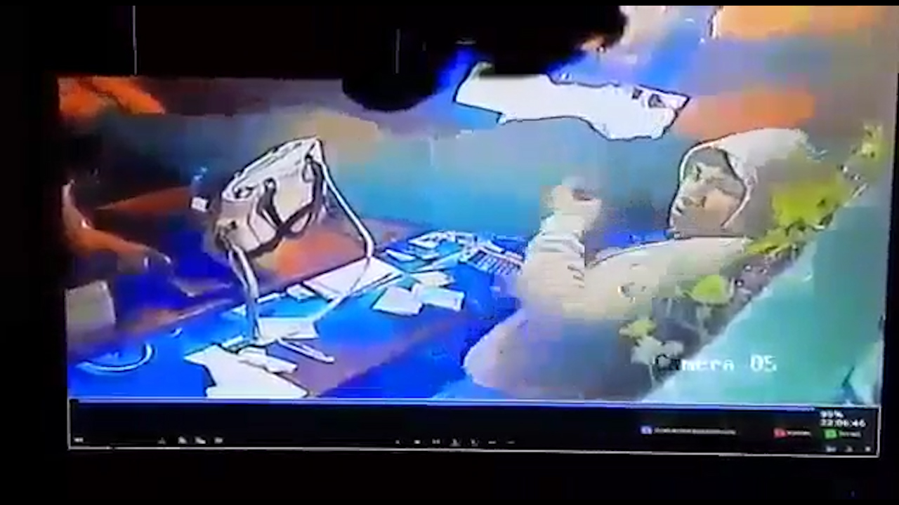 Trujillo: cámaras de seguridad registran momentos en que delincuentes asaltan en un restaurante  