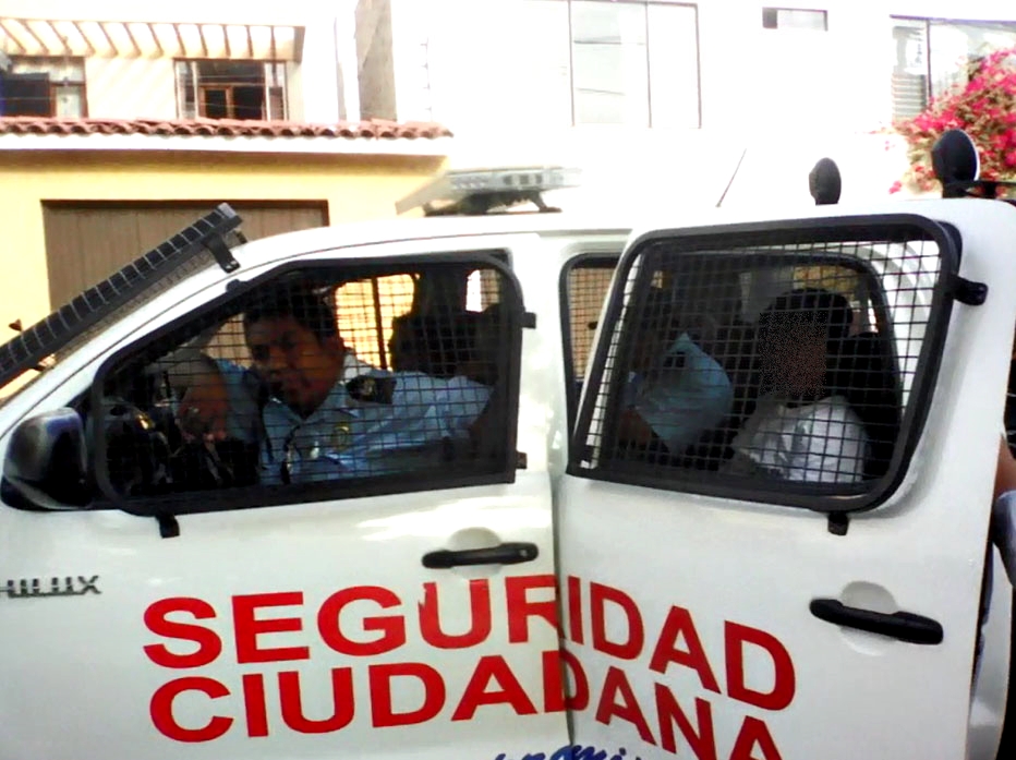 Intervienen a policía acusado de golpear a su pareja