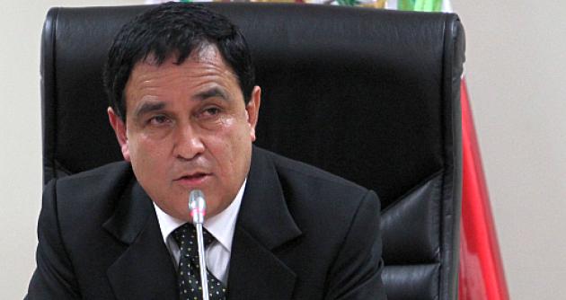 Otárola: "En debate deben primar intereses de los jóvenes que no tienen empleo"