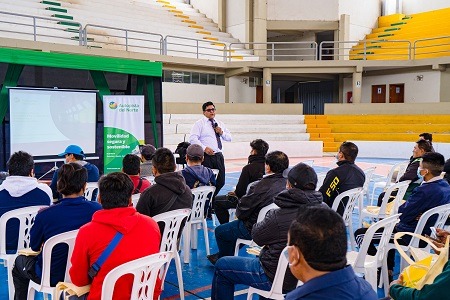 Conductores de Virú se capacitan gratuitamente en manejo defensivo 