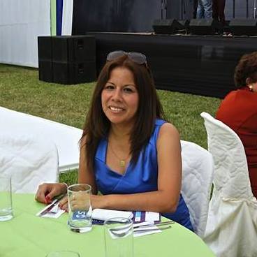 Elidio Espinoza destituye a cuestionada gerenta del Segat