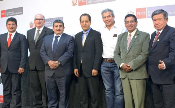 Gobernadores regionales se reunieron con nuevo titular de la Autoridad para la Reconstrucción con Cambios 