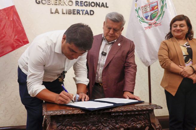 Gore La Libertad asume proyecto para dotar de asfalto en caliente a la avenida América Norte  