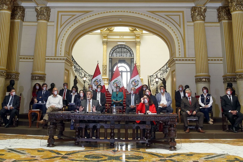 El Ejecutivo anuncia que este 24 de diciembre será feriado no laborable compensable  