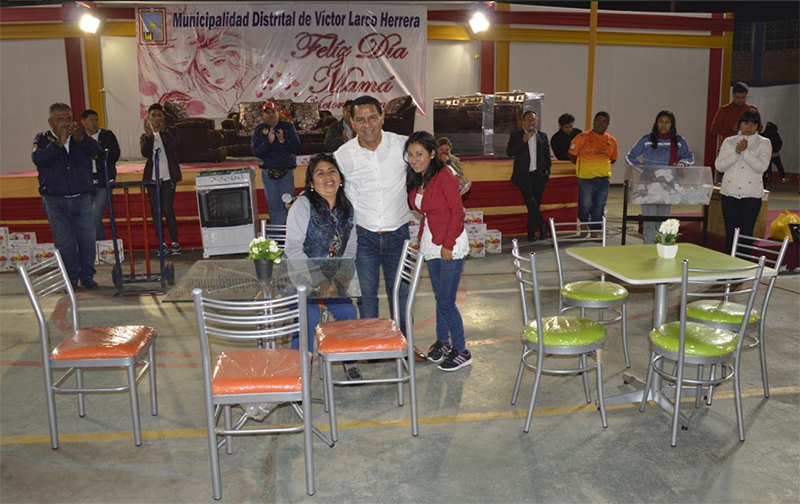 Municipalidad de Víctor Larco rinde homenaje a casi cinco mil madres en su día