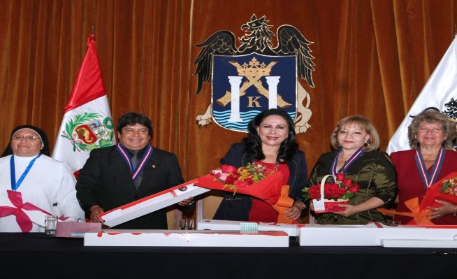 MPT rinde homenaje a organizadores del Festival Regional Escolar de Marinera