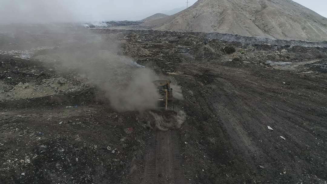 Denunciarán a recicladores por quemar llantas cerca de cementerio en el Milagro 