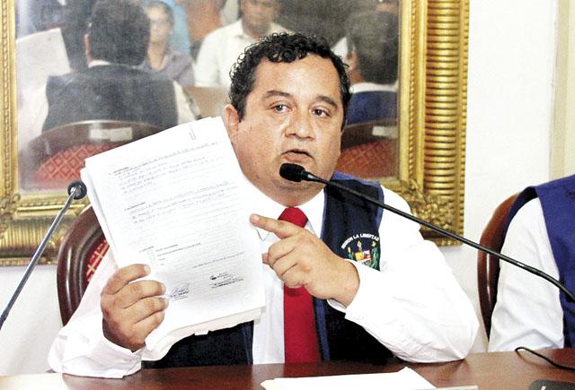 Escándalo en Gerencia de Educación por presunto direccionamiento de concurso