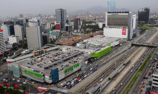Aprueban despidos colectivos en empresas que tengan resultados negativos