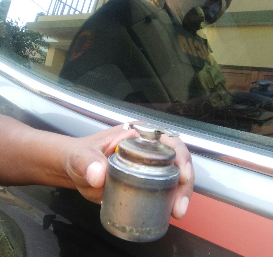 Trujillo: Confunden bobina de camión con una bomba