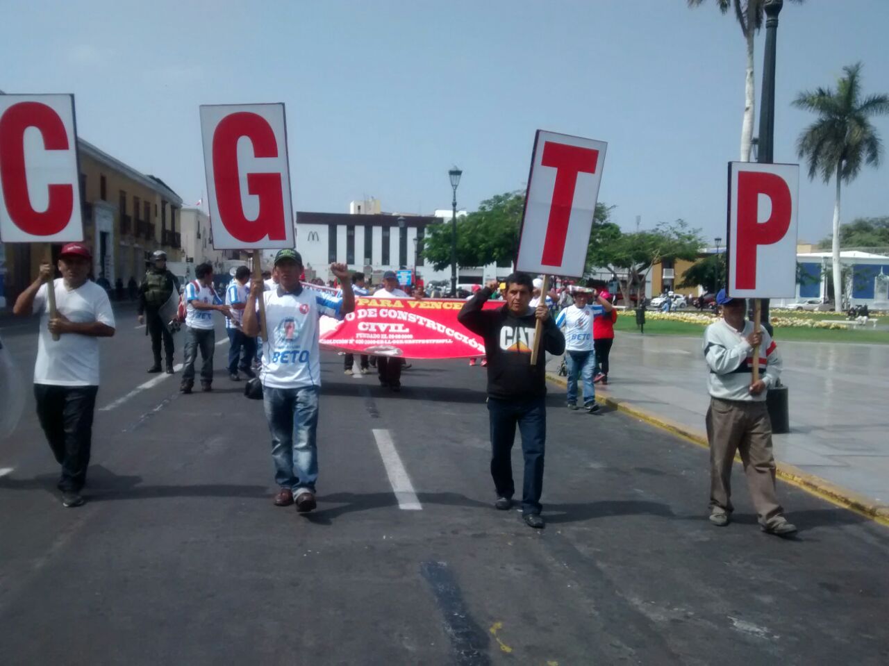 Trujillo: sindicato de construcción civil acata movilización