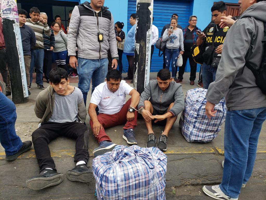 Trujillo: detienen a tres sujetos con 50 kilos de marihuana