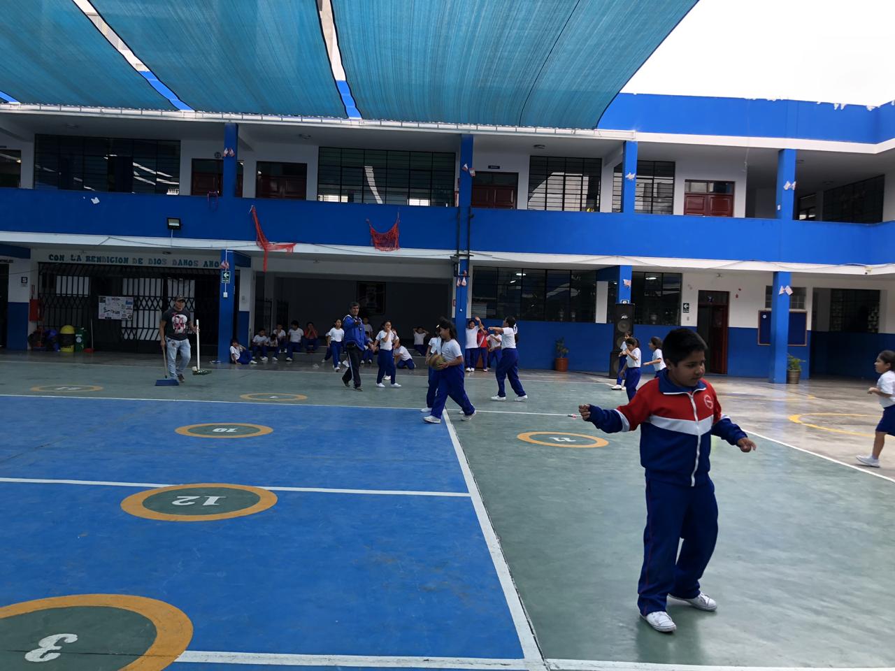 Padres de colegio República de Panamá piden suspensión de clases por 18 casos de varicela