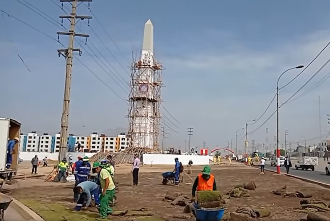 Trujillo: Obelisco del Bicentenario luce inconcluso a pocas horas de ser inaugurado