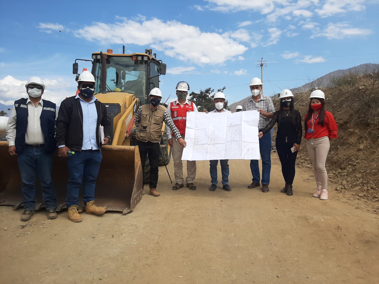 Anuncian rehabilitación de camino vecinal en Gran Chimú