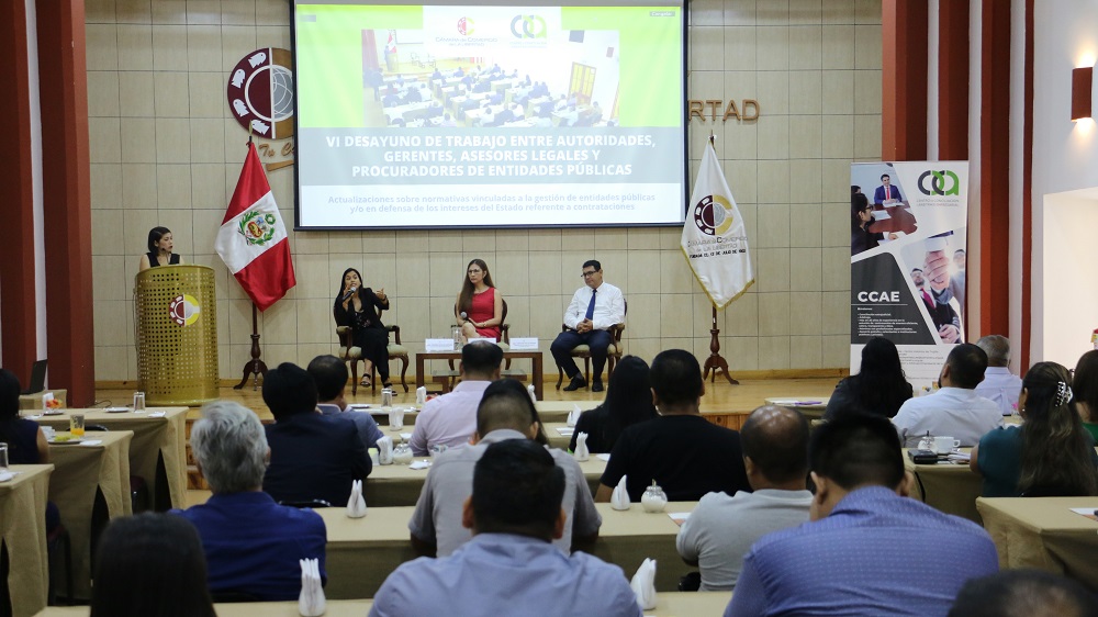 CCLL contribuye a la capacitación de funcionarios públicos en la Ley de Contrataciones con el Estado