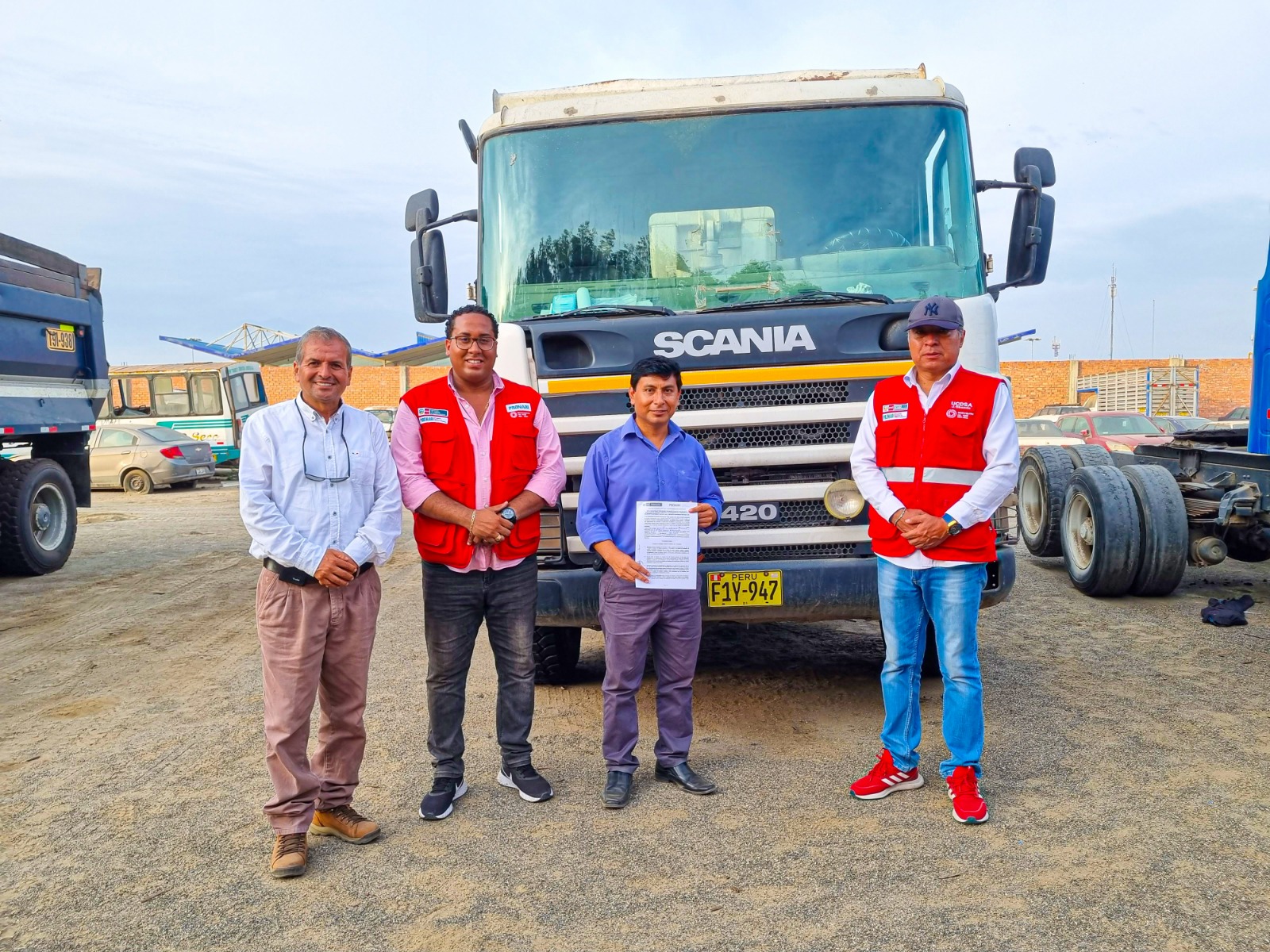 Municipalidad de Huanchaco adquiere volquete para el recojo de basura 