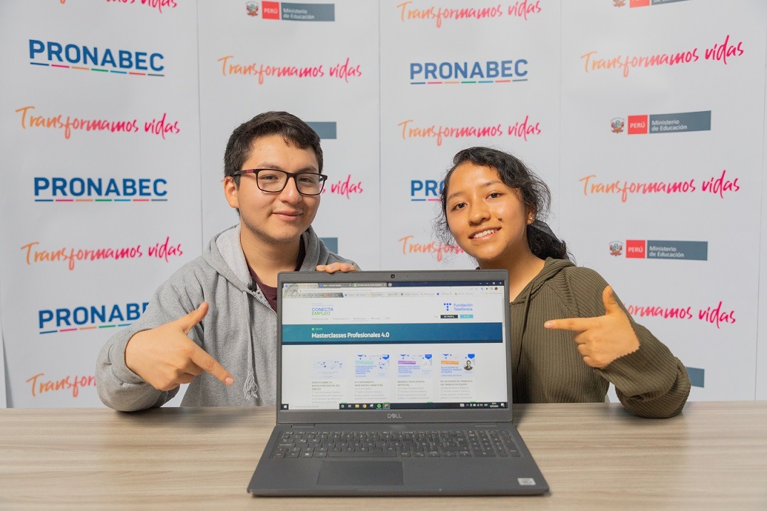 Conoce los cursos gratuitos que puedes estudiar para mejorar tus habilidades digitales 