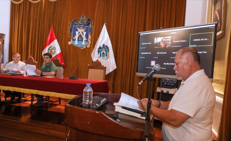 Trujillo: procurador informa en sesión de Concejo que proceso para recuperar local edil estuvo mal fundamentado